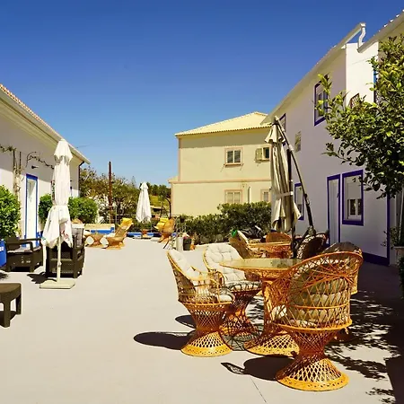 Bed & Breakfast Carvoeiro And 2*