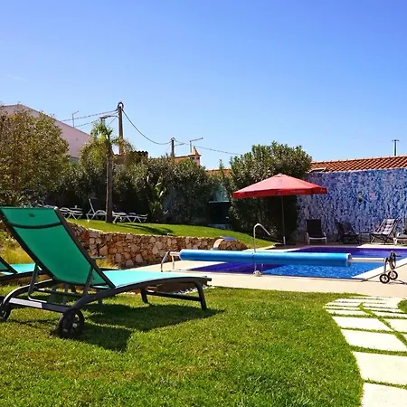 Bed & Breakfast Carvoeiro And 2*